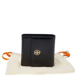 مملوكة مسبقًا Tory Burch Black Saffiano Leather Robinson Trifold Wallet