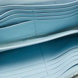 Pre Owned Tory Burch Light Blue Leather Robinson Wallet On Chain