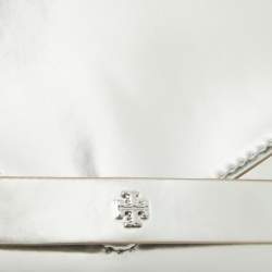 Pre Owned Tory Burch Silver Leather Envelope Clutch