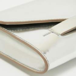 Pre Owned Tory Burch Silver Leather Envelope Clutch