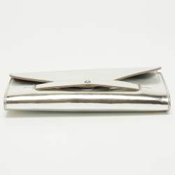 Pre Owned Tory Burch Silver Leather Envelope Clutch