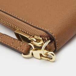 Pre Owned Tory Burch Tan Saffiano Leather Emerson Wristlet Wallet