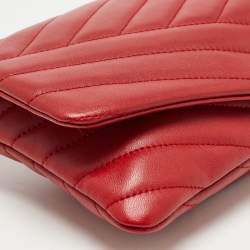 Pre Owned Tory Burch Red Chevron Quilted Leather Kira Wallet On Chain
