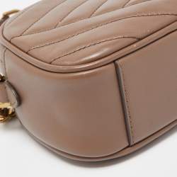 Pre Owned Tory Burch Beige Chevron Leather Small Kira Camera Bag