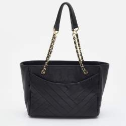 Pre Owned Tory Burch Black Quilted Leather Alexa Chain Tote