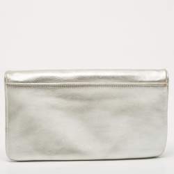Pre Owned Tory Burch Metallic Silver Leather Reva Clutch