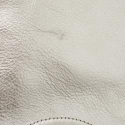 Pre Owned Tory Burch Metallic Silver Leather Reva Clutch