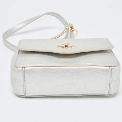 Pre Owned Tory Burch Silver Leather Mini Kira Crossbody Bag