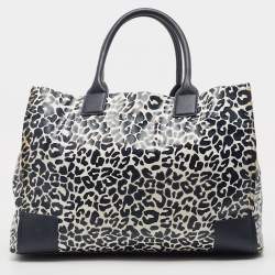 Pre Owned Tory Burch Navy Blue/White Nylon Ella Tote