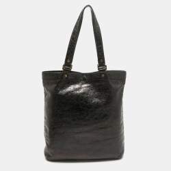 Pre Owned Tory Burch Black Crinkled Patent Leather Embossed Tote