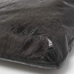 Pre Owned Tory Burch Black Crinkled Patent Leather Embossed Tote