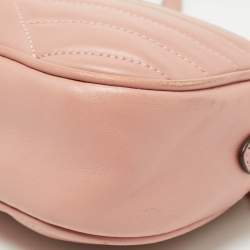 Pre Owned Tory Burch Pink Chevron Leather Small Kira Camera Bag