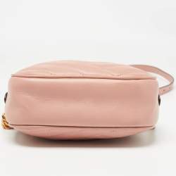Pre Owned Tory Burch Pink Chevron Leather Small Kira Camera Bag