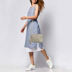 Pre Owned Tory Burch Grey Pebbled Leather Thea Camera Crossbody Bag