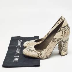 Pre Owned Tory Burch Two Tone Embossed Python Block Heel Pumps Size 39