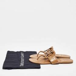 Pre Owned Tory Burch Beige Patent Leather Thong Flats Size 38.5