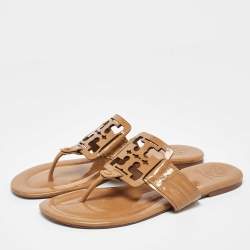 Pre Owned Tory Burch Beige Patent Leather Thong Flats Size 38.5