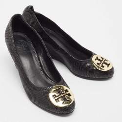 Tory Burch Black Textured Leather Sally Wedge Pumps Size 38.5