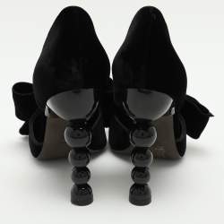 Pre Owned Tory Burch Black Velvet Clara Bow Pumps Size 37.5