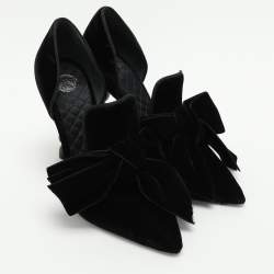 Pre Owned Tory Burch Black Velvet Clara Bow Pumps Size 37.5