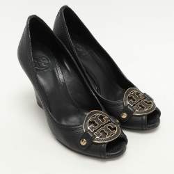 Tory Burch Black Leather Leticia Wedge Pumps Size 37