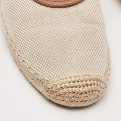 Pre Owned Tory Burch Cream/Brown Canvas Logo Flat Espadrilles Size 39.5