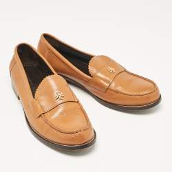 Tory Burch Brown Leather Classic Logo Plaque Loafers Size 39