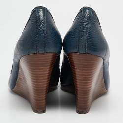 Pre Owned Tory Burch Navy Blue Leather Metal Logo Wedge Pumps Size 37.5