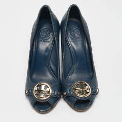 Pre Owned Tory Burch Navy Blue Leather Metal Logo Wedge Pumps Size 37.5