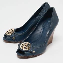 Pre Owned Tory Burch Navy Blue Leather Metal Logo Wedge Pumps Size 37.5