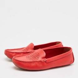 Pre Owned Tory Burch Red Leather Perforated Logo Slip On Loafers Size 38