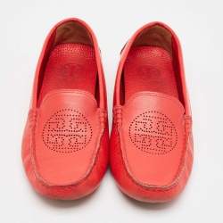 Pre Owned Tory Burch Red Leather Perforated Logo Slip On Loafers Size 38