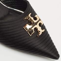 مملوكة مسبقًا Tory Burch Black Satin Logo Eleanor BMB Mules Size 39