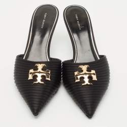 مملوكة مسبقًا Tory Burch Black Satin Logo Eleanor BMB Mules Size 39