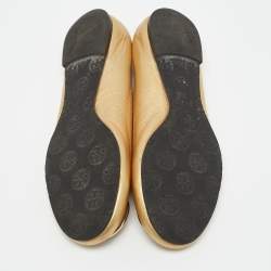 Tory Burch Gold Leather Reva Scrunch Ballet Flats Size 37