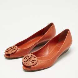 Pre Owned Tory Burch Orange Leather Janey Wedge Pumps Size 38.5