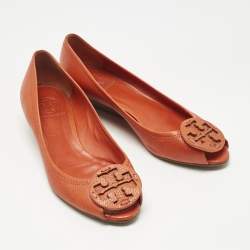 Pre Owned Tory Burch Orange Leather Janey Wedge Pumps Size 38.5
