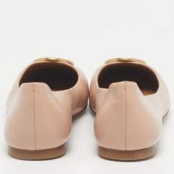 Pre Owned Tory Burch Beige Leather and Patent Scrunch Ballet Flats Size 38