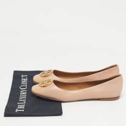 Pre Owned Tory Burch Beige Leather and Patent Scrunch Ballet Flats Size 38