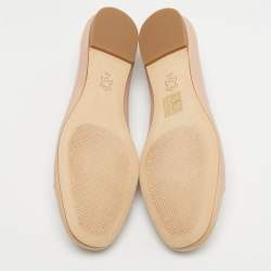 Pre Owned Tory Burch Beige Leather and Patent Scrunch Ballet Flats Size 38