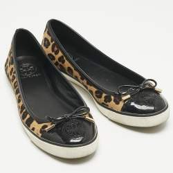 Pre Owned Tory Burch Brown Calf Hair and Patent Leather Skyler Ballet Flats Size 38