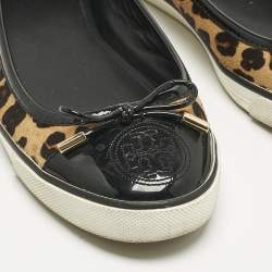 Pre Owned Tory Burch Brown Calf Hair and Patent Leather Skyler Ballet Flats Size 38