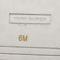 Pre Owned حذاء رياضي توري برش سويدي رصاصي سكارليت مزخرف كريستال مقاس 37.5