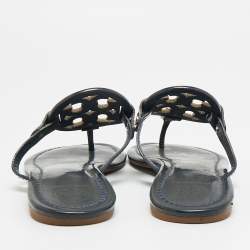 مملوكة مسبقًا صندل بإصبع توري برش فلات ميلر جلد لامع أسود مقاس 37.5