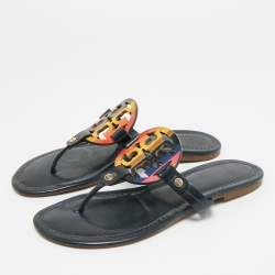 مملوكة مسبقًا صندل بإصبع توري برش فلات ميلر جلد لامع أسود مقاس 37.5