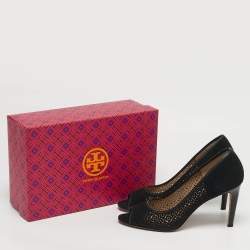 مملوكة مسبقًا حذاء كعب عالي توري بورش إلينور سويد مقصوص بالليزر أسود مقدمة مفتوحة كعب 90 مم مقاس 40