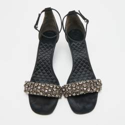 مملوكة مسبقًا Tory Burch Size 39.5 Black Suede Crystal Embellished Ankle Strap Sandals
