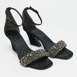 مملوكة مسبقًا Tory Burch Size 39.5 Black Suede Crystal Embellished Ankle Strap Sandals
