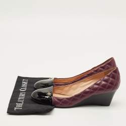 Pre Owned Tory Burch Claremont Size 41 Burgundy/Black Leather and Patent Wedge Pumps