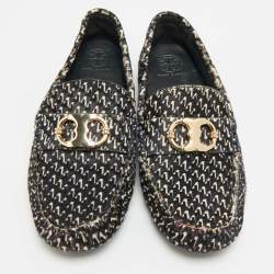 مملوكة مسبقًا Tory Burch Gemini Size 38 Navy Blue Calf Hair Loafers